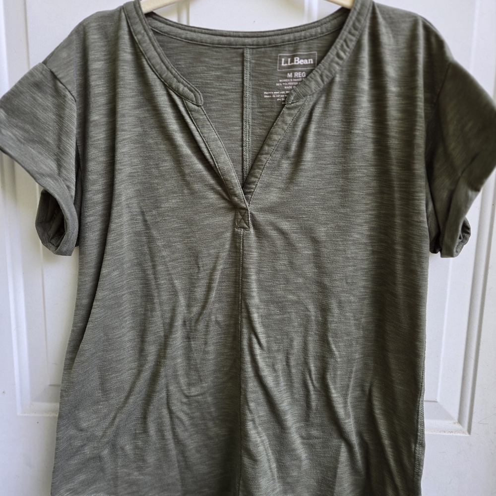 L.L. Bean Womens Cloud Gauze Short Sleeve Top Sz Med Olive
